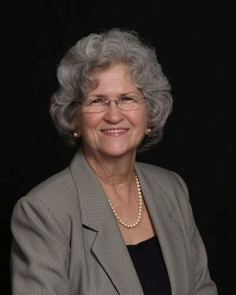Marilyn Harvilchuck Profile Photo