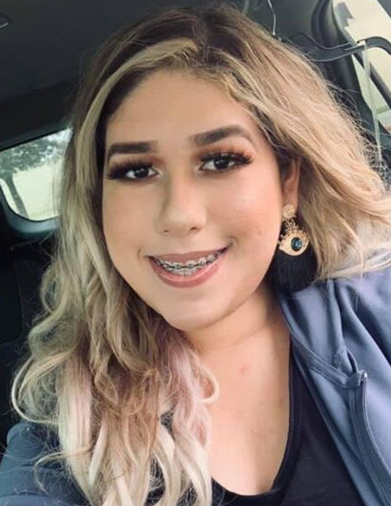 Luz Loya Barraza