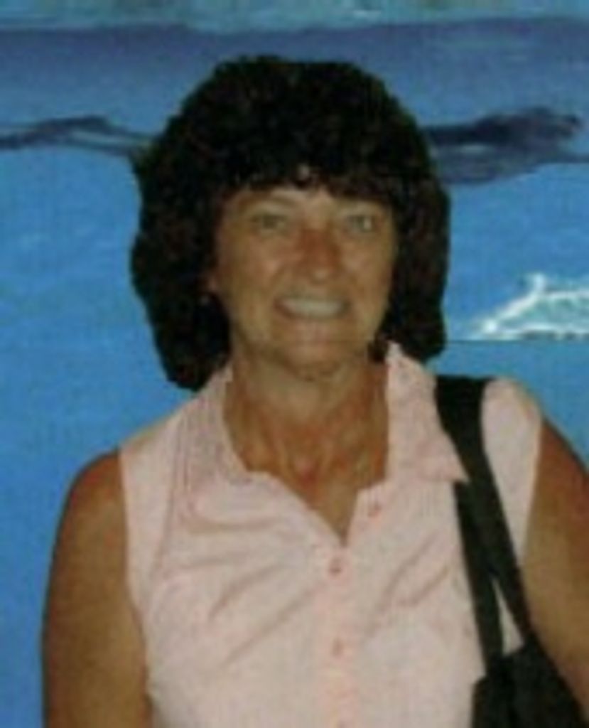 Lois Harris Teague