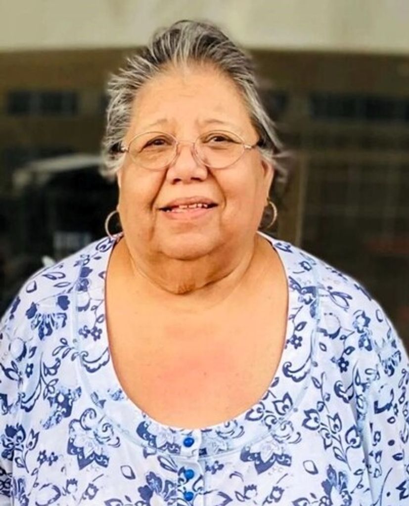 Olivia Campos Profile Photo