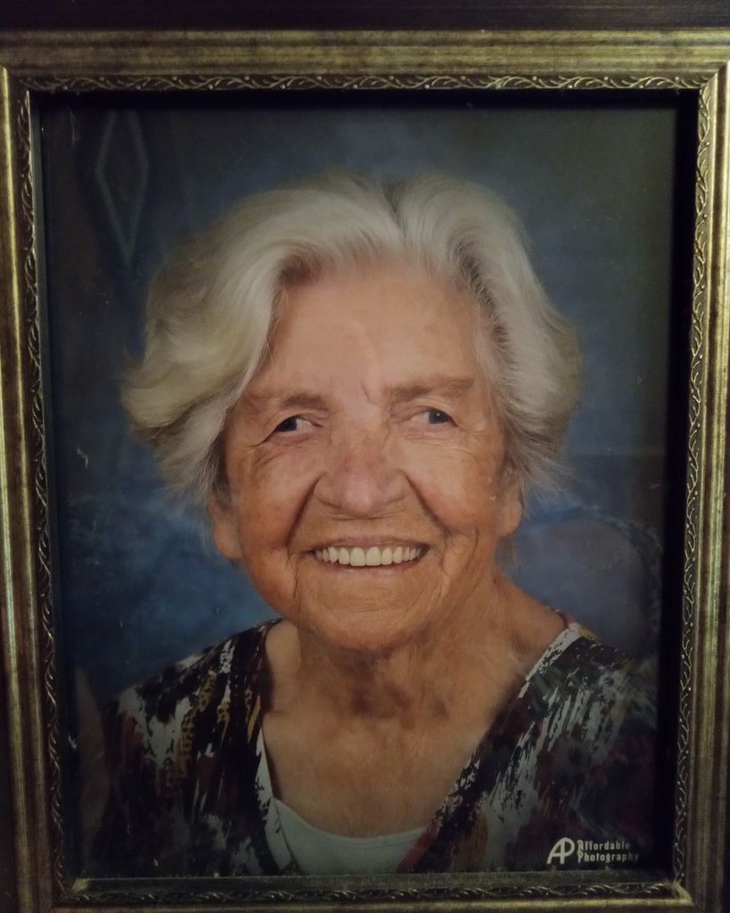 Tracy Mae Sanford