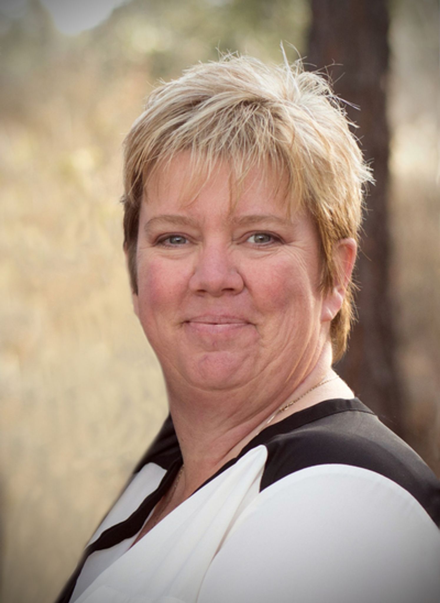 Cynthia Fleck photo gallery image 1 of 1