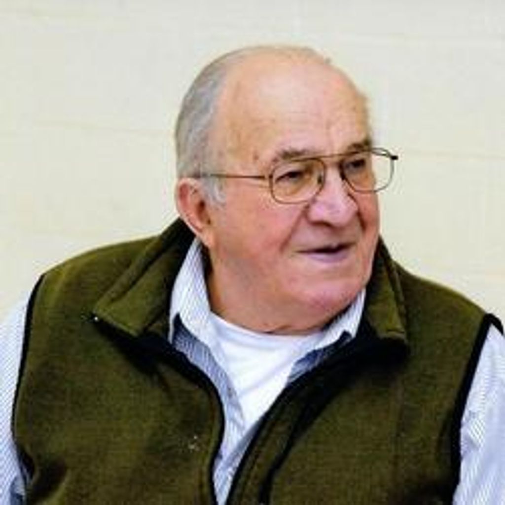 Chester Robert Bracha Profile Photo