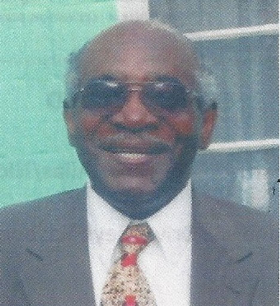 Ivan Candace Richardson Sr.