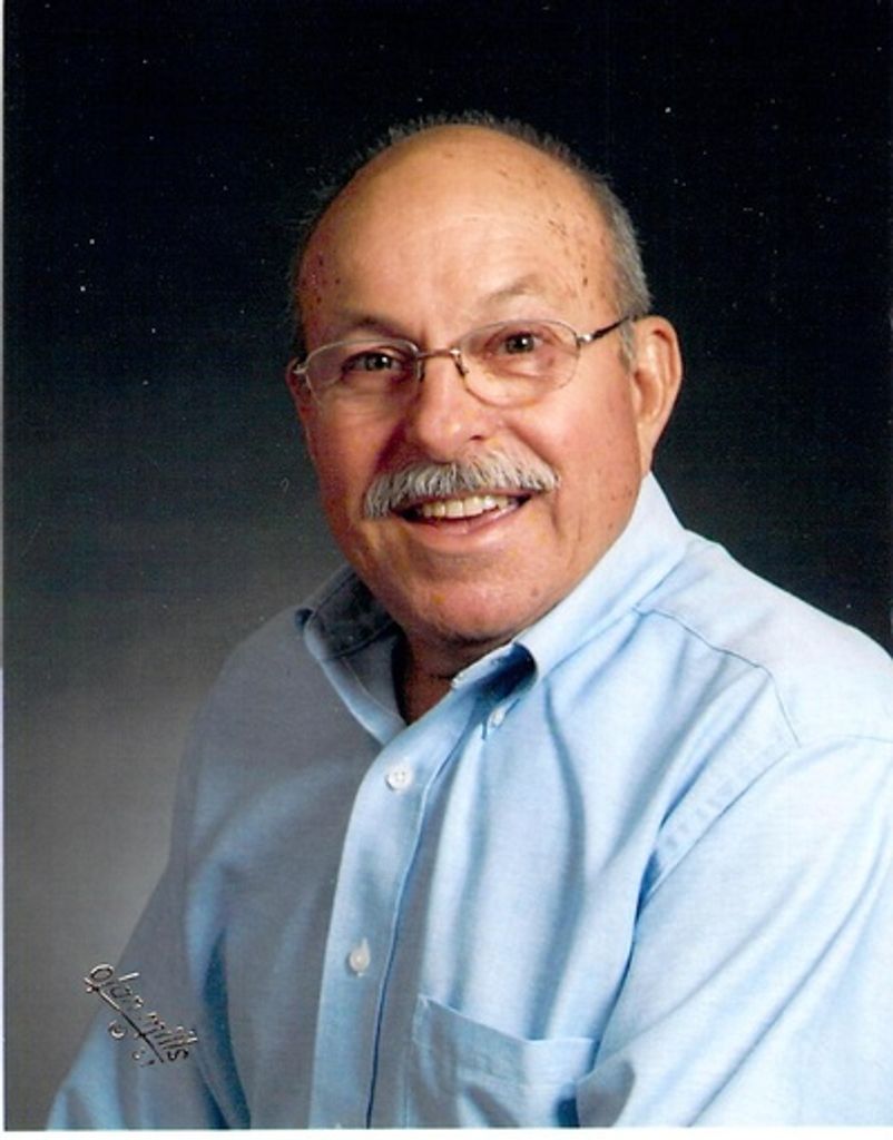 Roy Lee Cooper Profile Photo