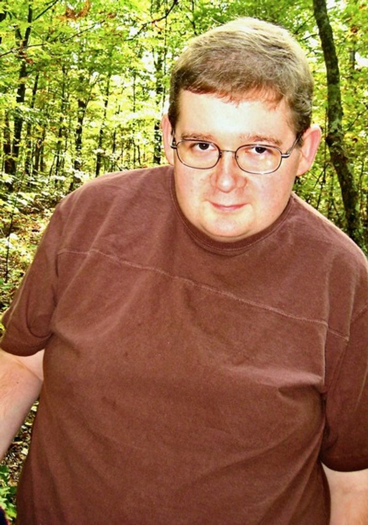 Christopher "Chris" William Lewis Profile Photo
