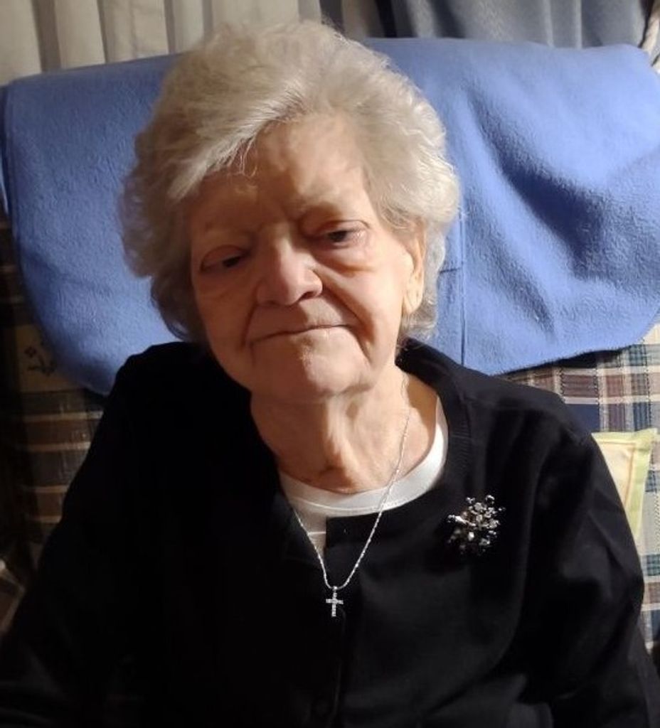 Alice Mae (Fegley) Linn