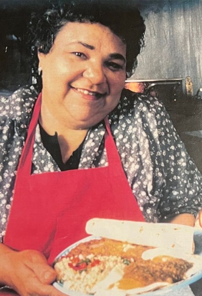 Lola Janet Cunningham Profile Photo