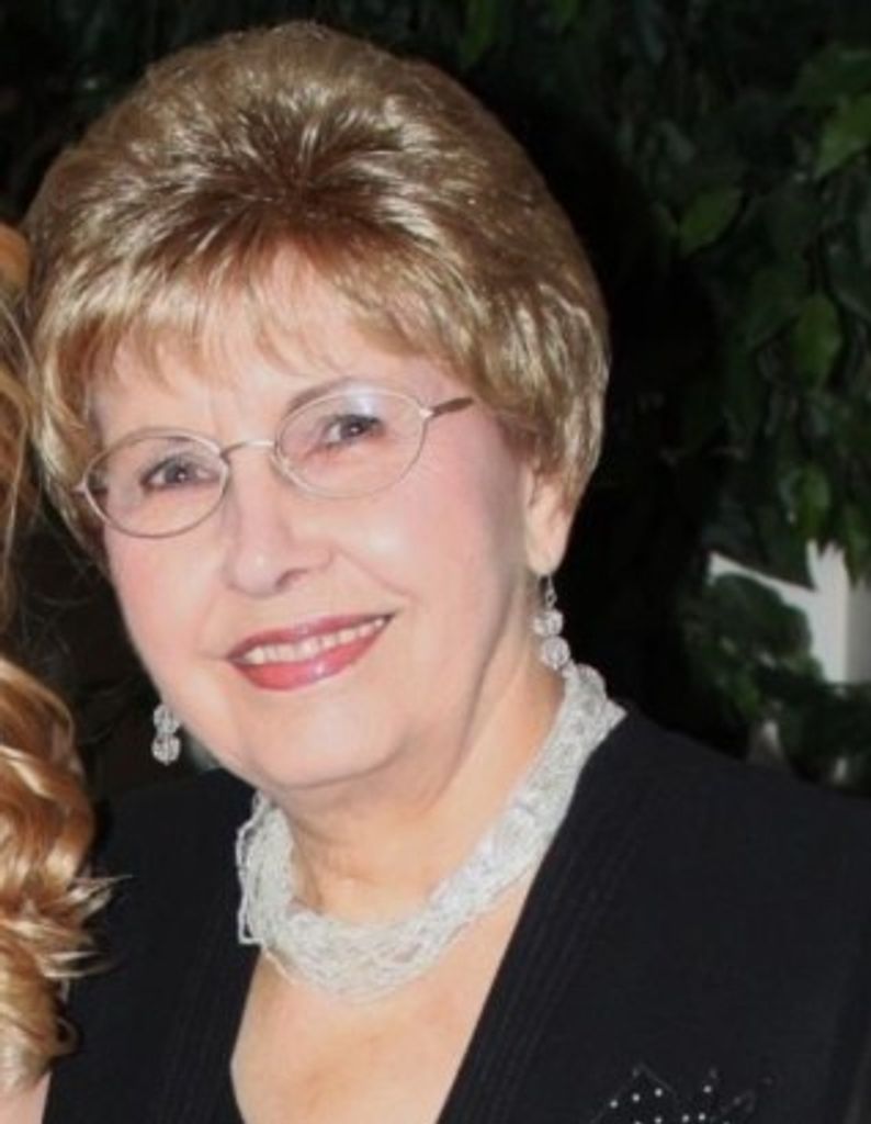 Ellen Delois (Draby)  Loveless Profile Photo