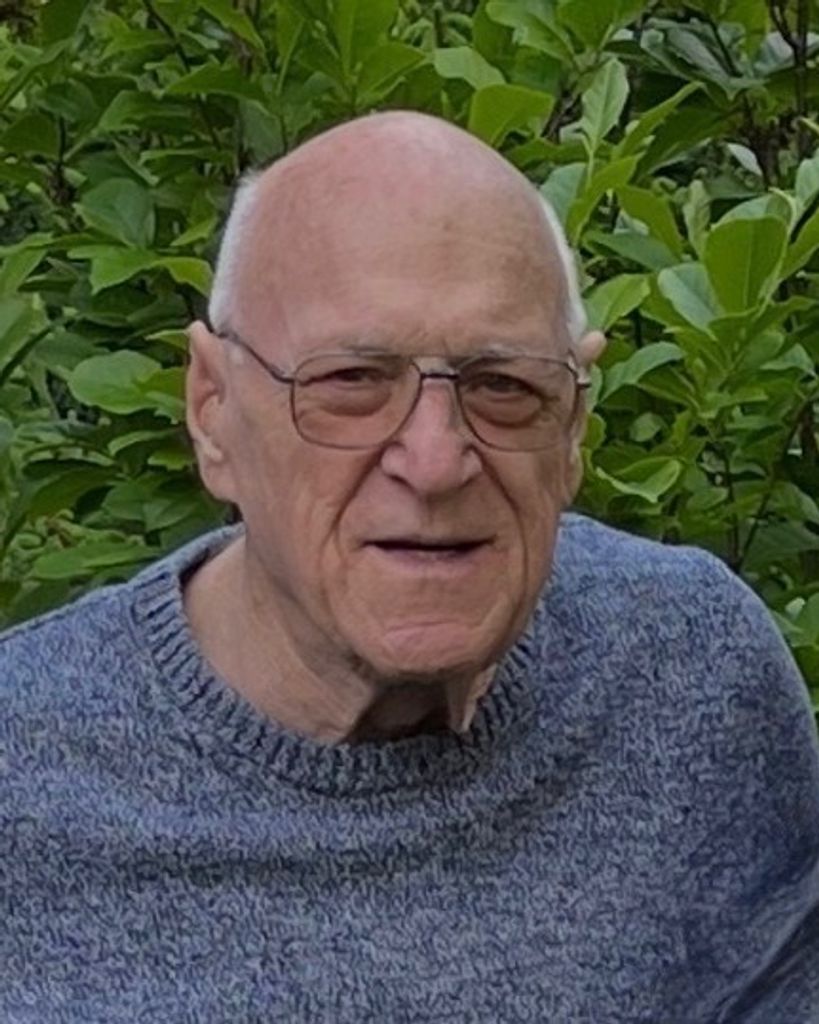 Harold Owen Profile Photo