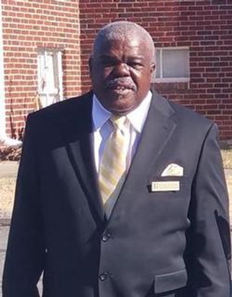 Michael Ray "Bootney Moore