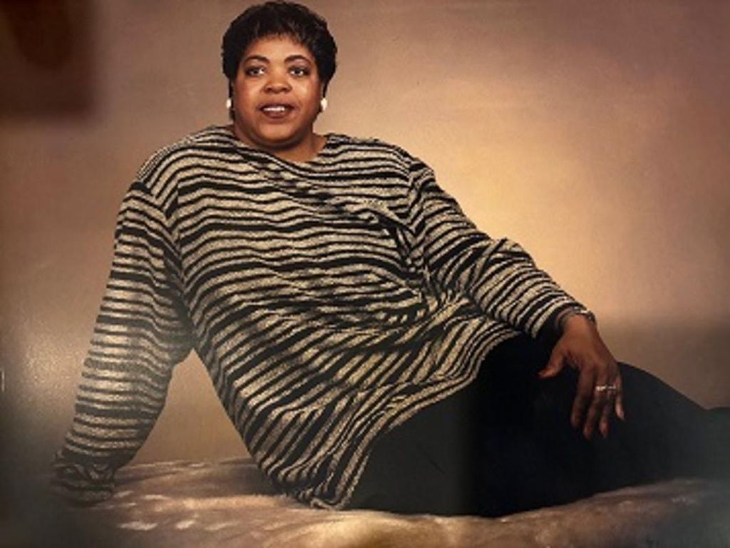 Linda Cox Profile Photo