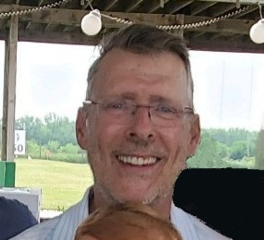 Michael Eric Hall Profile Photo