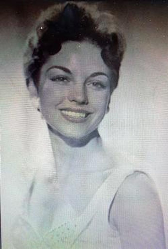 Alice J Pieron Profile Photo