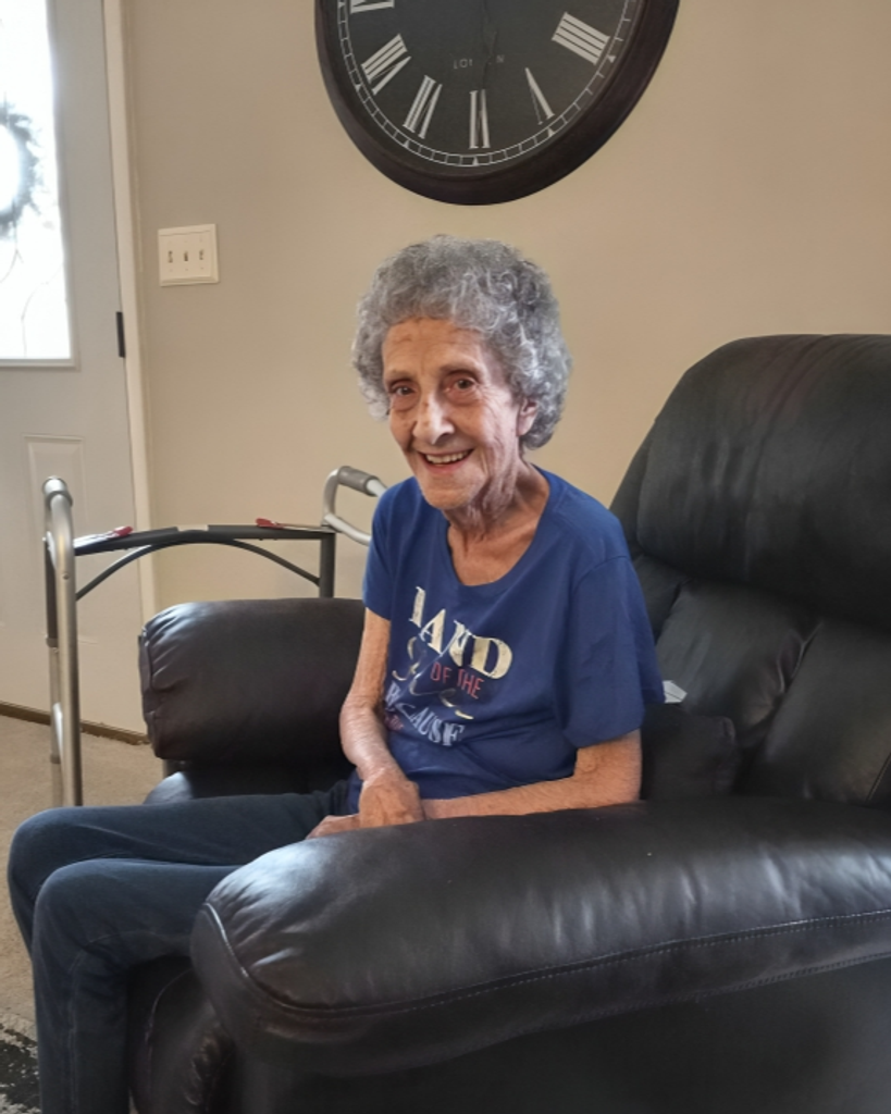 Shirley Mae Snider