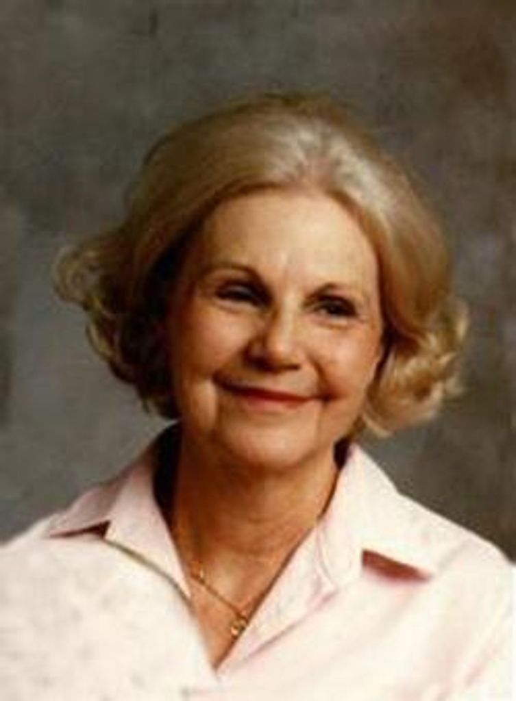 Stella Mae Good Profile Photo