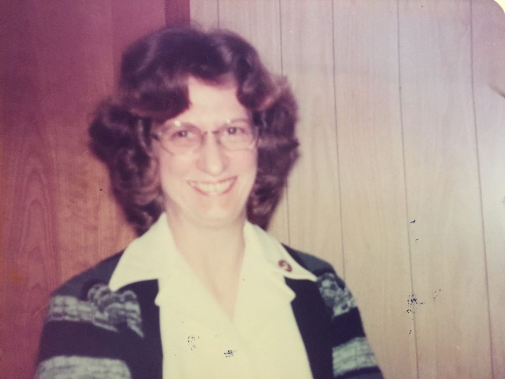 Elaine C. Ungvarsky, Rn