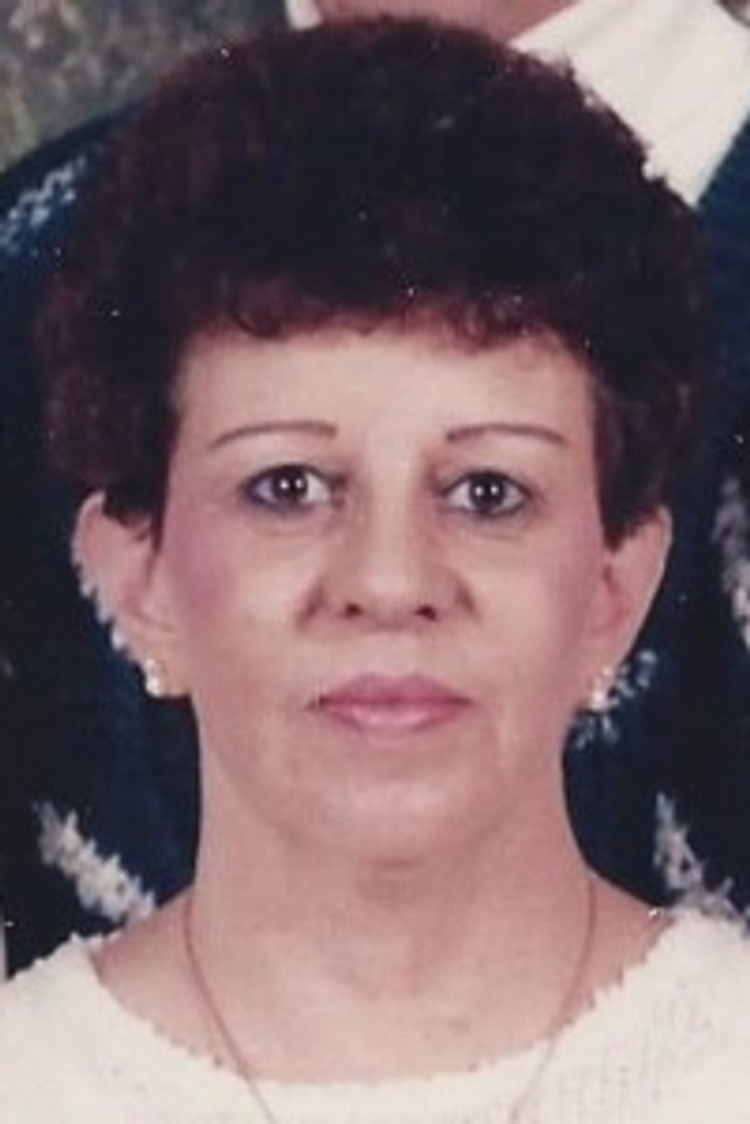 Helen (Simas) Oliver