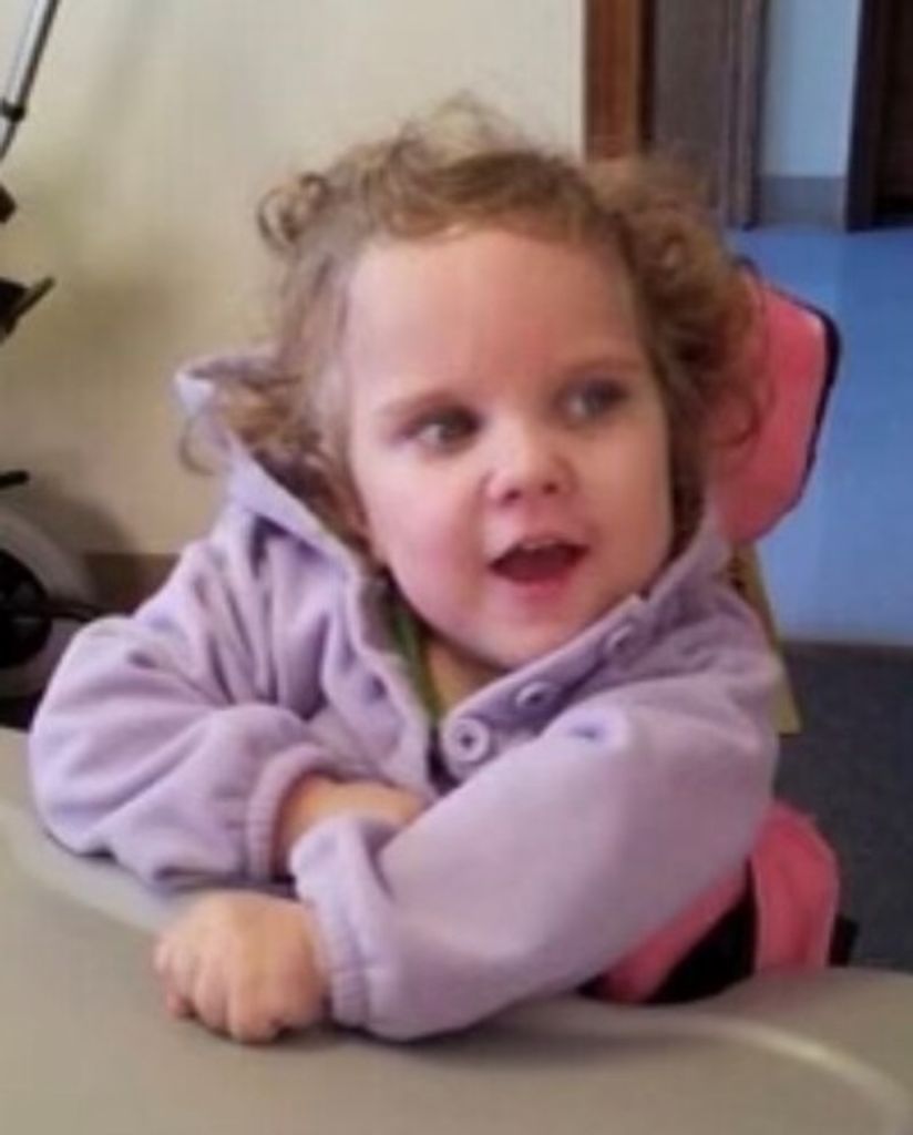 Davianna Nakeash Bates Profile Photo