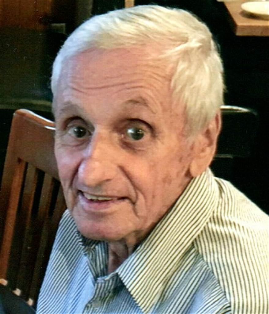 Thomas Graham Profile Photo