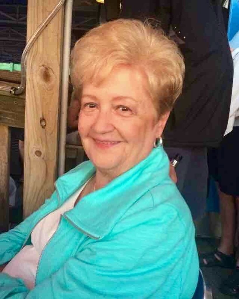 Barbara Hopkins Smith Profile Photo