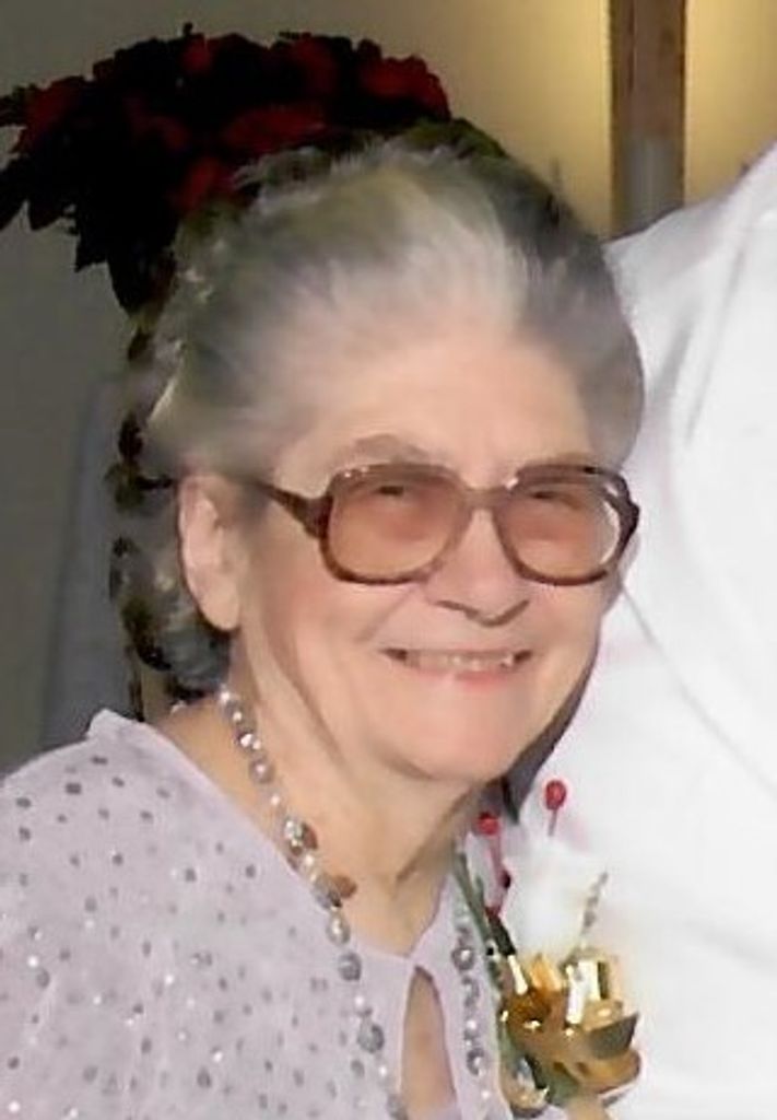 Dorothy M (Hines)  Dickinson