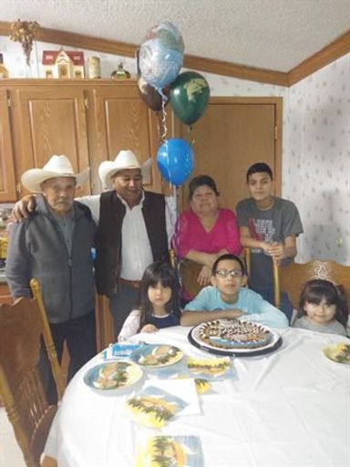 Alejo Izaguirre Saavedra photo gallery thumbnail 59 of 148