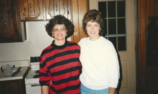Coleen Milligan photo gallery thumbnail 11 of 52