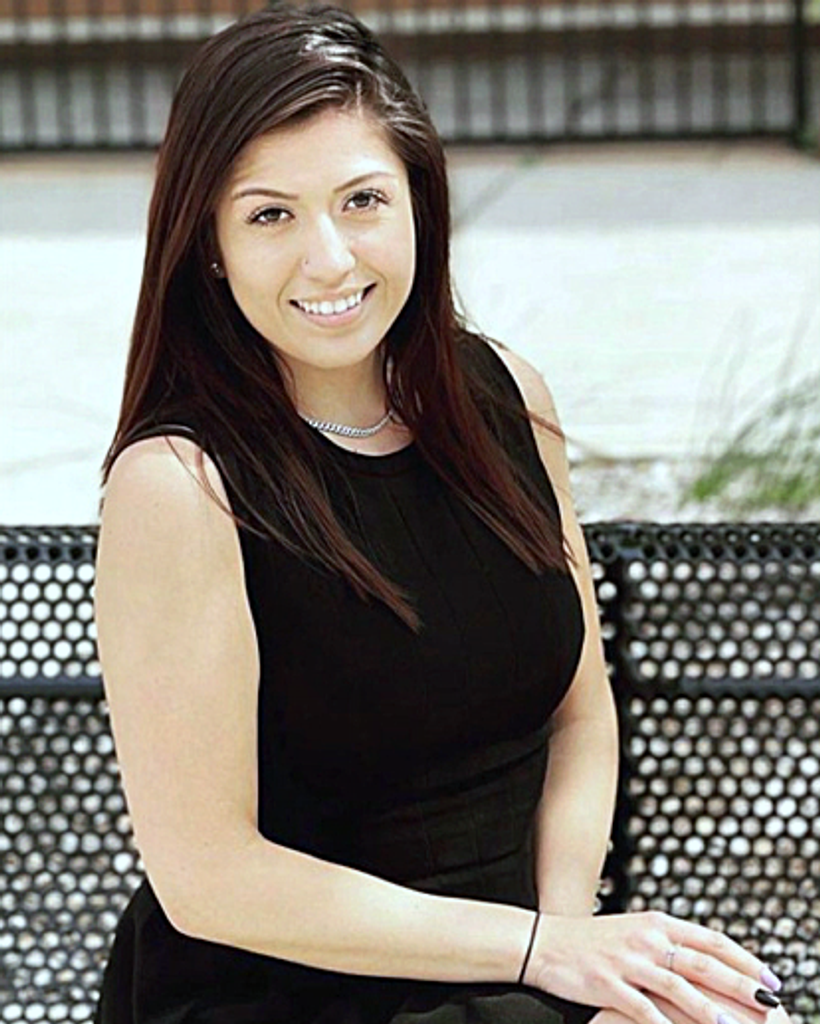 Daniela Haro-Olex