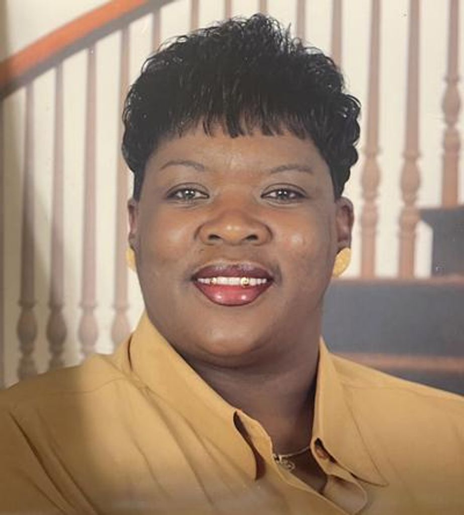 Sandra Dumas Profile Photo