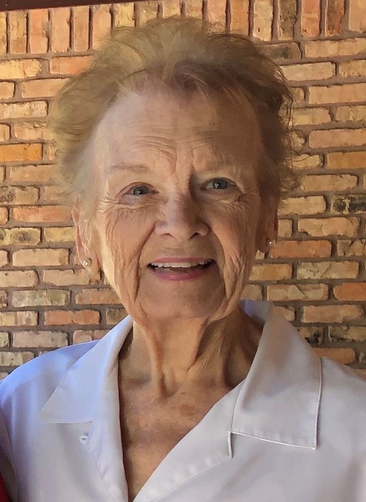 Edna Vivian Simmons Profile Photo