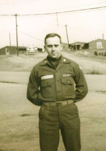 Keith Edward Loe Bailey photo gallery thumbnail 70 of 103