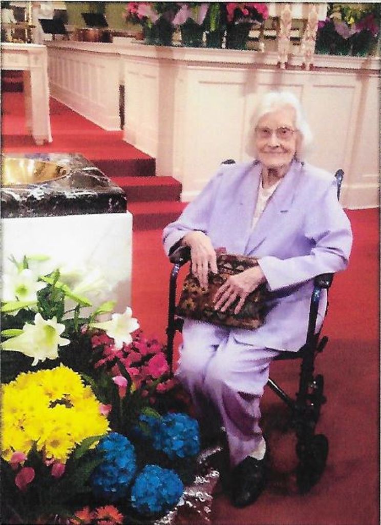 Lucille D Mickelson Profile Photo