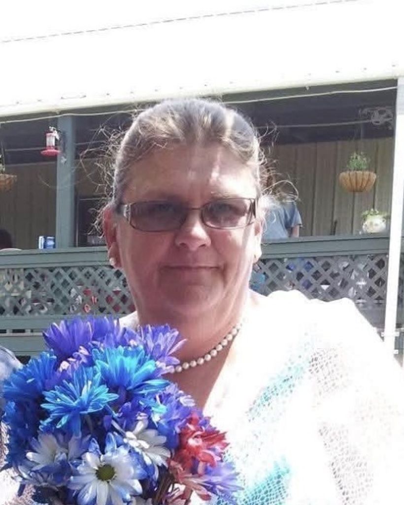 Joyce LaRae Arnold Profile Photo