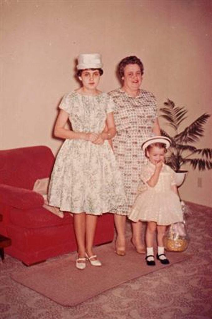 Beverly Zobell