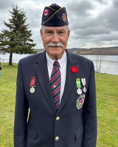 Leonard Arnold Thomas Davies Profile Photo