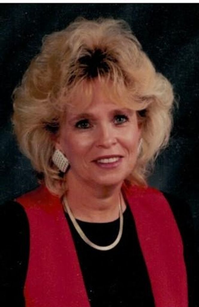 Jane Holder Profile Photo