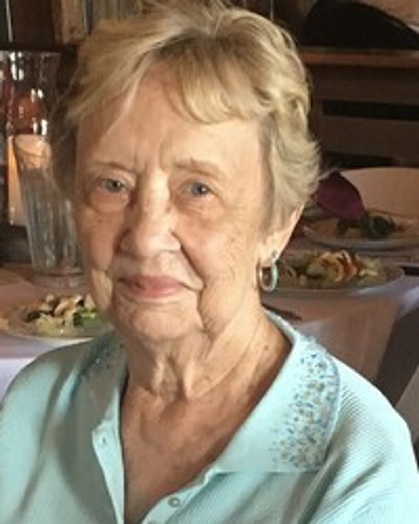 Josephine Dusseau Profile Photo