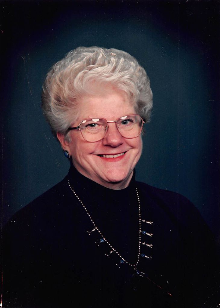 Eva Moore