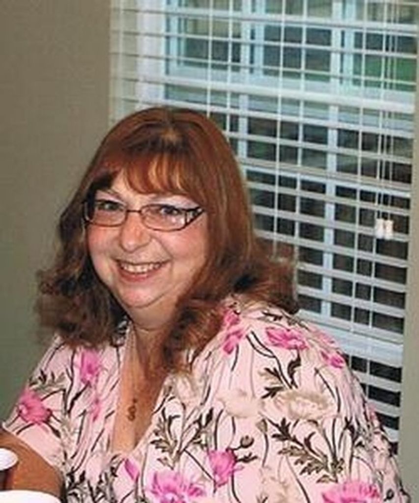 Lynne Keller
