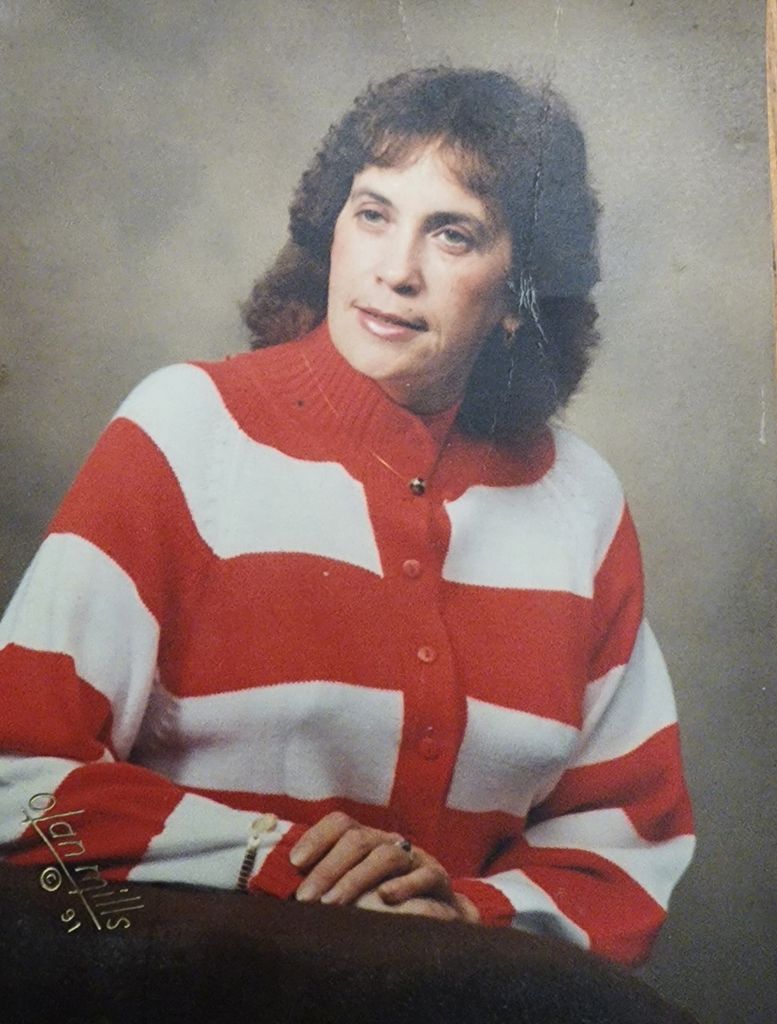 Donna Betts Profile Photo