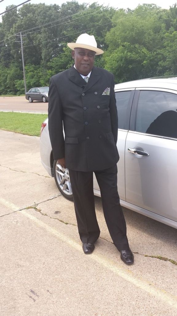 Mr. Larry Doby Giles, Sr. Profile Photo