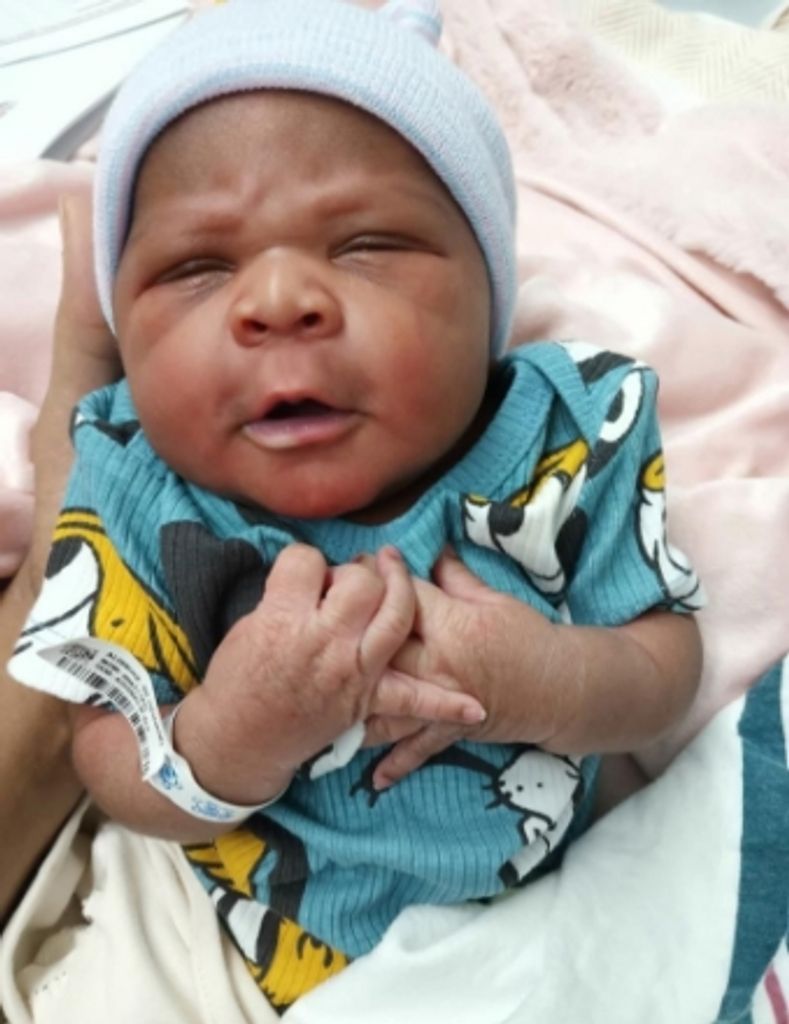 Dallis Deshun Perrin