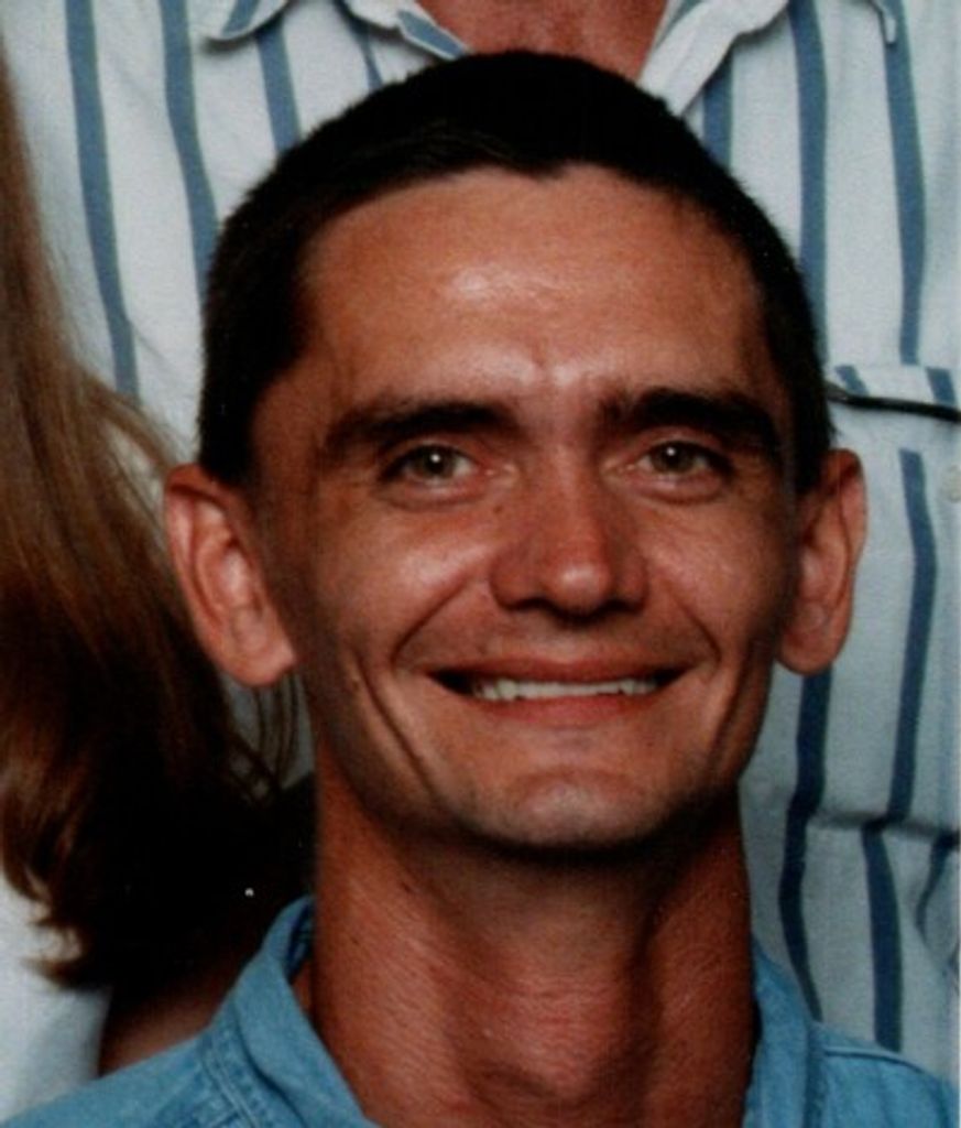 Steven Matthew Brace Profile Photo