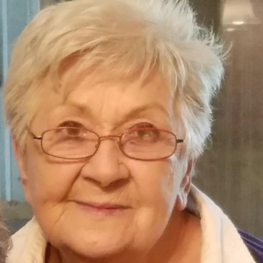 Christine Warren Profile Photo