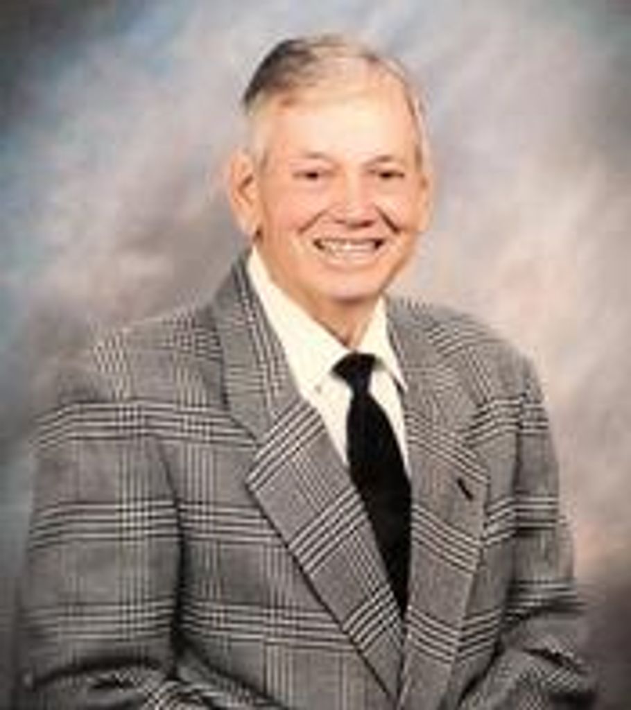 Oswald "Ozz" Horace Thomas