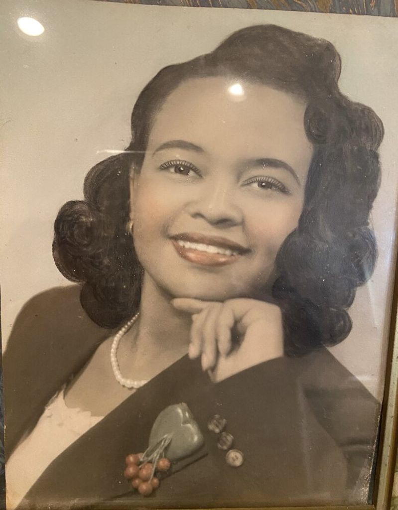 Alice Gaines Profile Photo