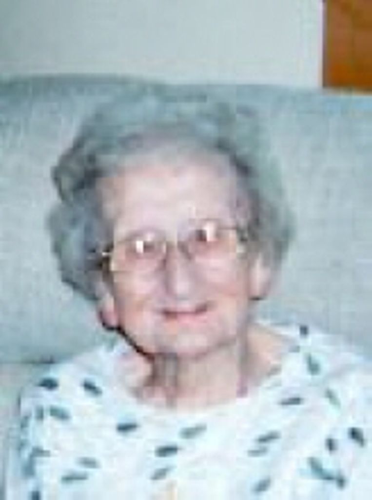 Lillian J Nienass