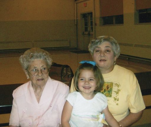 Edna Susan "Sue" Pruitt photo gallery thumbnail 15 of 19