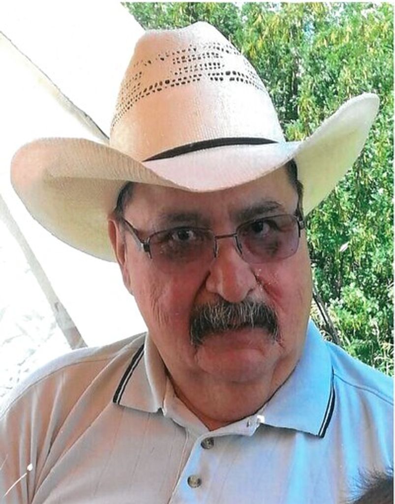 Wayne White Bear Profile Photo